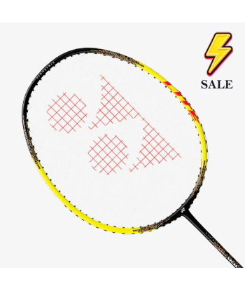 Yonex Voltric Lite (Black/Yellow) Pre-strung d'Europe débarque