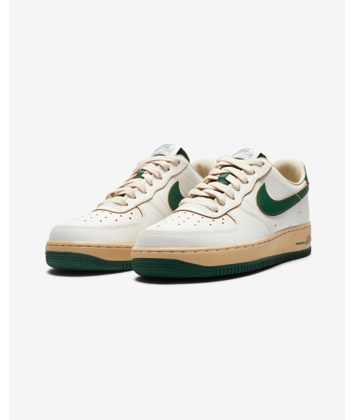 NIKE WOMENS AIR FORCE 1 '07 LV8 - SAIL/ GORGEGREEN/ SESAME les ctes