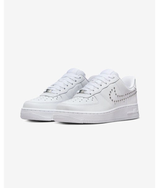 NIKE WOMEN'S AIR FORCE 1 '07 - WHITE/ CHROME/ METALLICSILVER sur le site 