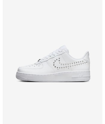 NIKE WOMEN'S AIR FORCE 1 '07 - WHITE/ CHROME/ METALLICSILVER sur le site 