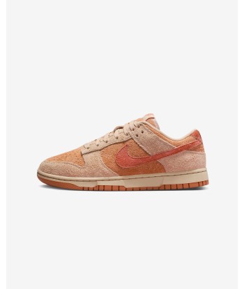 NIKE WOMEN'S DUNK LOW - SHIMMER/ BURNTSUNRISE est présent 