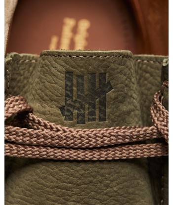 UNDEFEATED X PADMORE & BARNES P404 ORIGINAL BOOT - OLIVE ou a consommer sur place