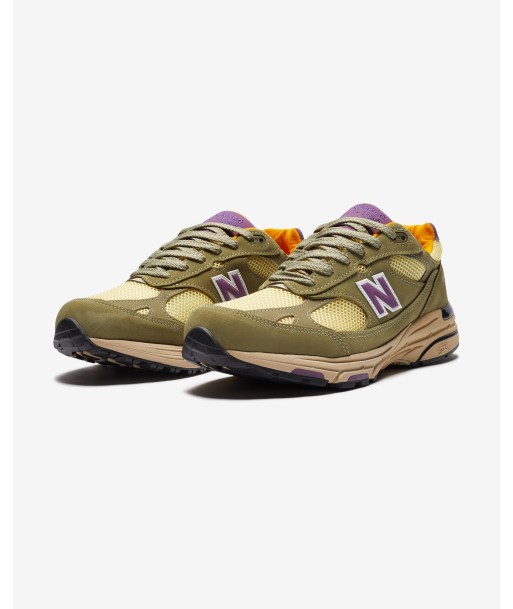 NEW BALANCE 'MADE IN USA' 993 - OLIVELEAF chez Cornerstreet bien 