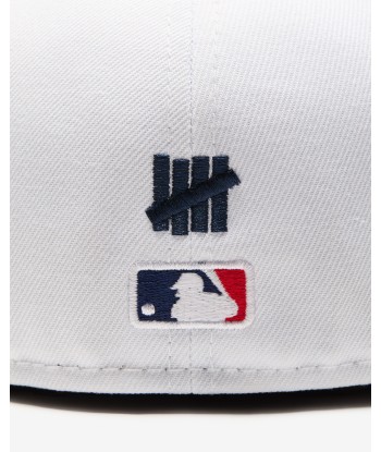 UNDEFEATED X NEW ERA NY YANKEES 59FIFTY FITTED s'inspire de l'anatomie humaine