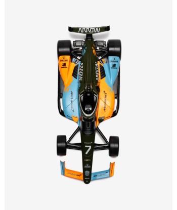 UNDEFEATED X MCLAREN 1:18 SCALE INDY 500 CAR - 7 ROSENQUIST en linge