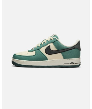 NIKE AIR FORCE 1 '07 LV8 - COCONUTMILK/ VINTAGEGREEN à prix réduit toute l'année