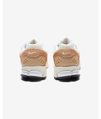 NIKE ZOOM VOMERO 5 - PALEIVORY/ CITRONTINT/ PALEIVORY/ HEMP chez Cornerstreet bien 