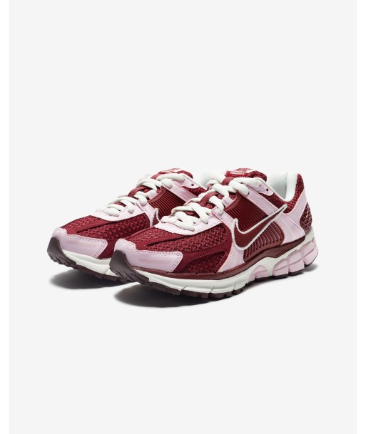 NIKE WOMEN'S ZOOM VOMERO 5 - PINKFOAM/ TEAMRED/ SAIL à prix réduit toute l'année