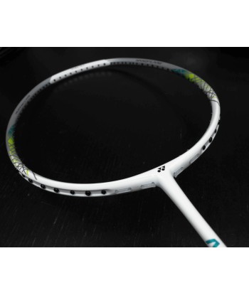 Yonex Nanoflare 555 (Matte White) chez Cornerstreet bien 